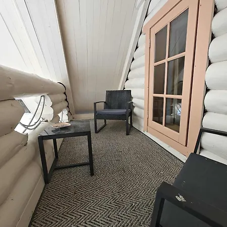 Vahtramae Saunamaja *